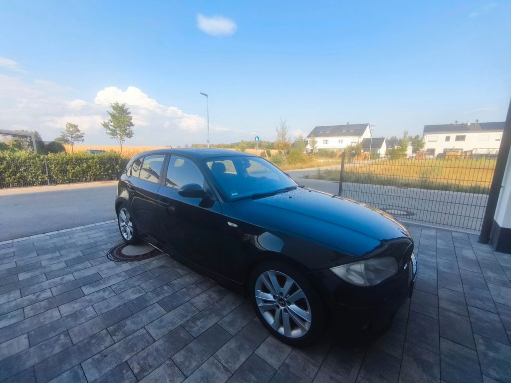 Bild des Angebotes BMW 118i -
