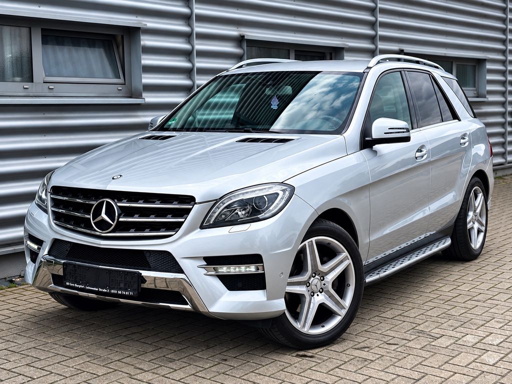 Bild des Angebotes Mercedes-Benz ML 350 CDI BlueTec AMG PAKET/TÜV NEU/AIRMATIC