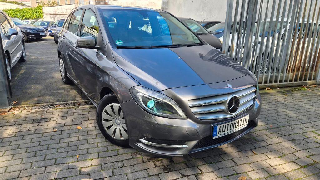 Bild des Angebotes Mercedes-Benz B 180 BlueEFFICIENCY Abstandswarner+Navigation