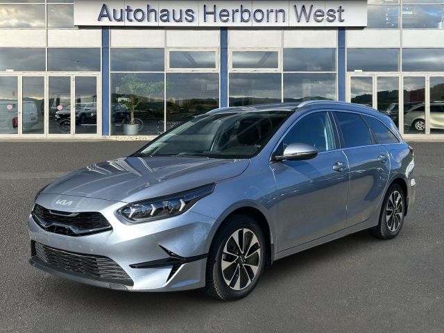 Bild des Angebotes Kia Ceed_sw GOLD Plus 1.5 T-GDI Automatik Navi Klima
