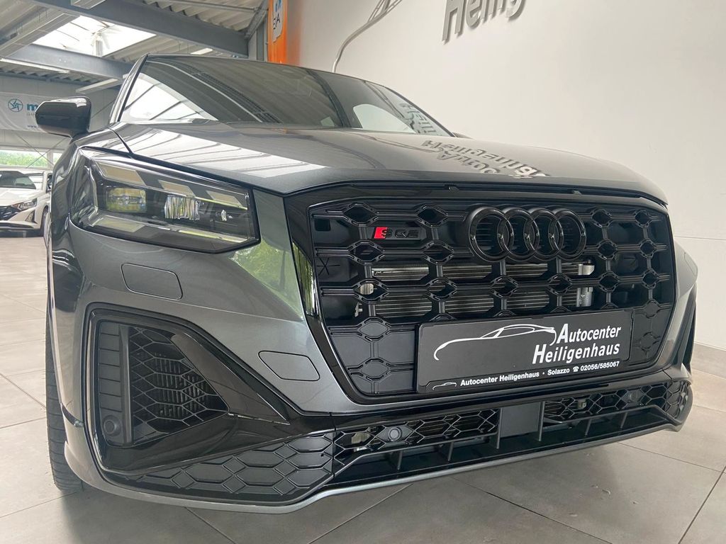 Bild des Angebotes Audi SQ2 2.0 TFSI quattro MatrixLED Navi Sonos Carbon