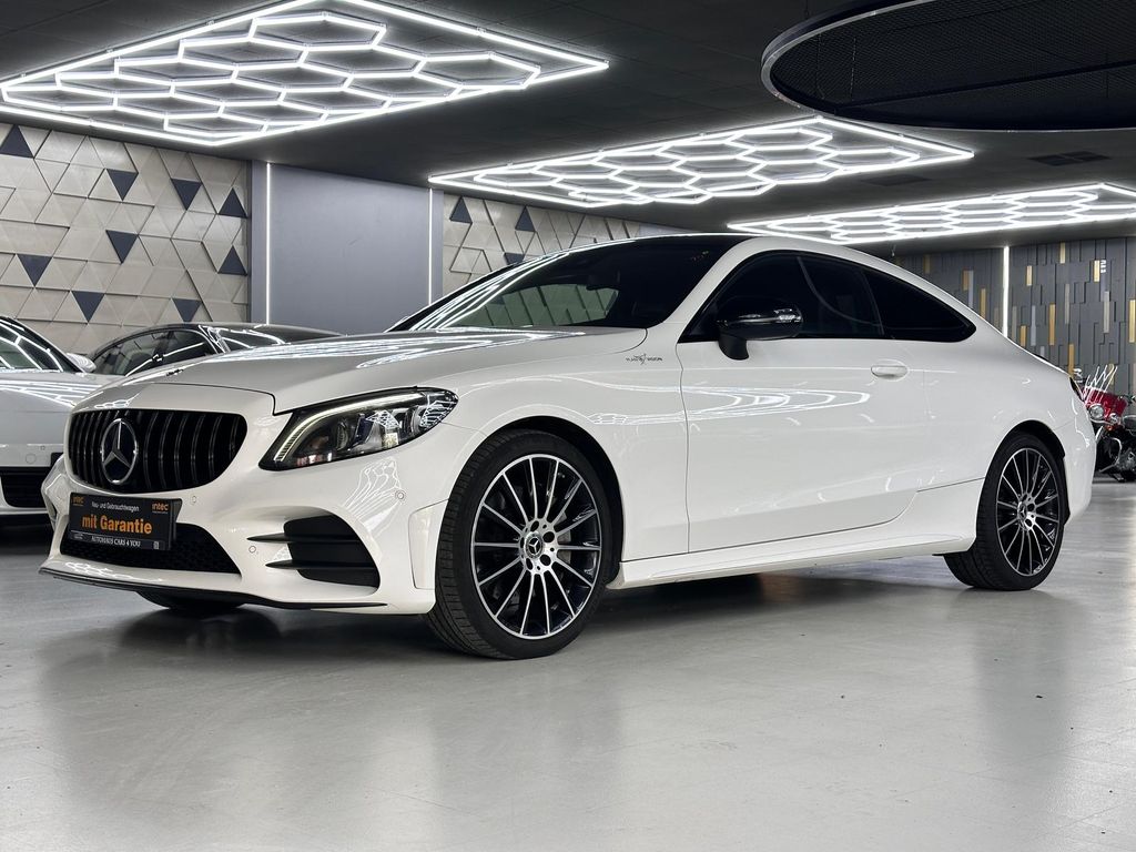Bild des Angebotes Mercedes-Benz C 400 4Matic AMG PANO/VIRTUAL/CAM/LEDER