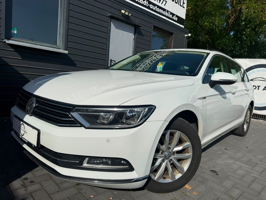 Bild des Angebotes Volkswagen Passat Var. 2.0TDI 4M AHK DSG KAMERA NAVI ACC