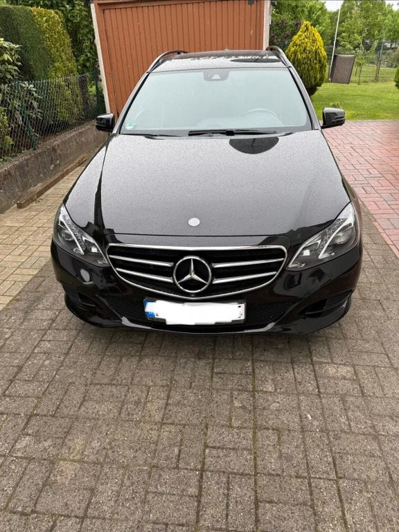 Bild des Angebotes Mercedes-Benz 220