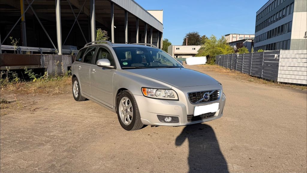 Bild des Angebotes Volvo V50 D2 Business Edition