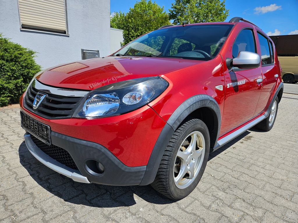 Dacia Sandero Stepway II - Alu - 1. Hand - Tüv neu