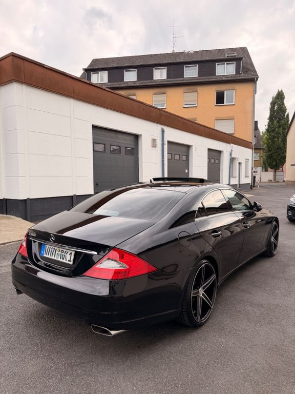Bild des Angebotes Mercedes-Benz CLS 500/550 V8 387 PS 7G-Tronic Top Ausstattung!