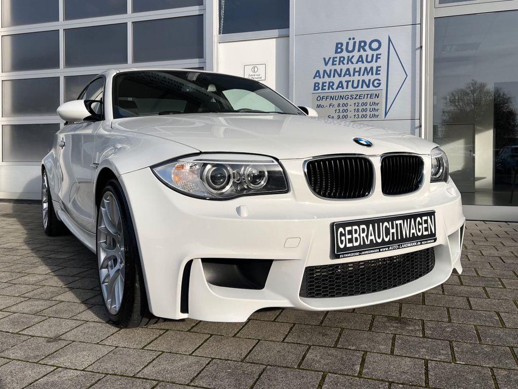 BMW 1er M Coupé DE-FZG BMW-SCHECKH NAV-PROF SHADOW-L