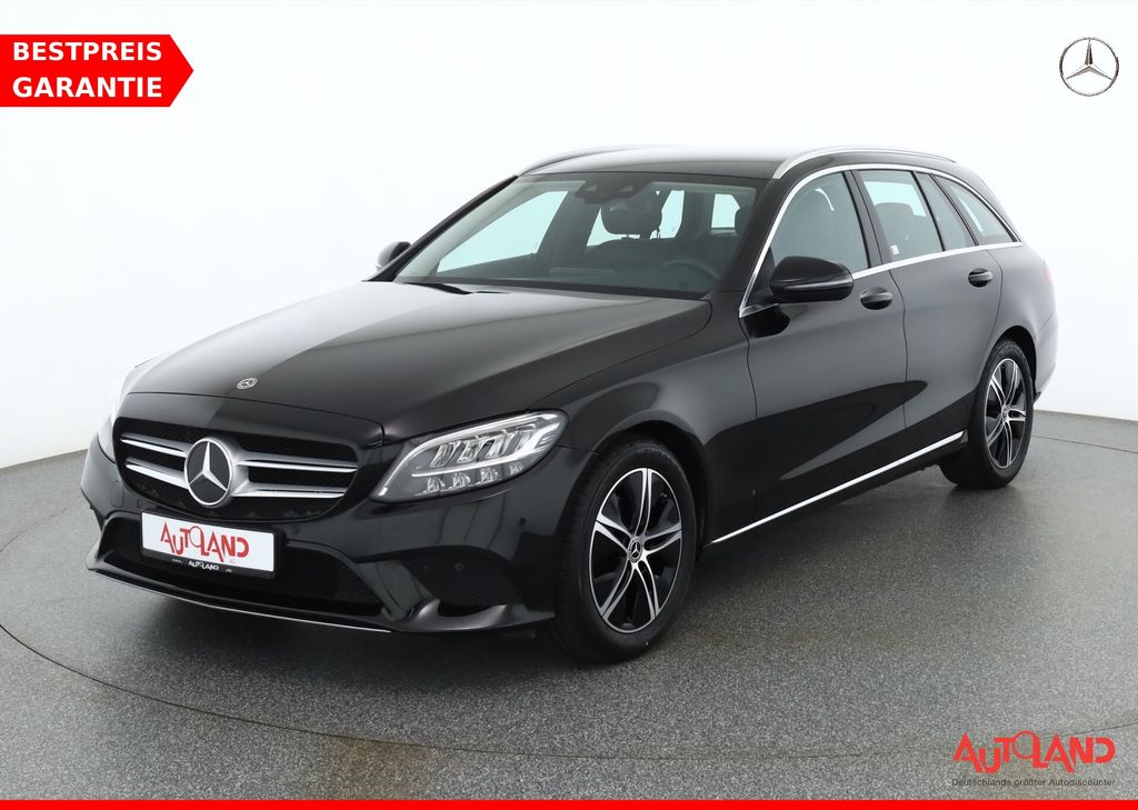 Bild des Angebotes Mercedes-Benz C180 T Avantgarde LED Navi Teilleder Kamera PDC