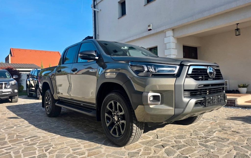 Bild des Angebotes Toyota Hilux Double Cab Invincible 4x4 AHK