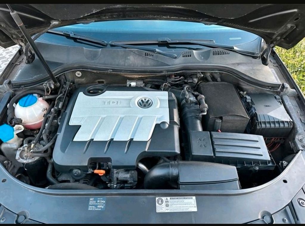 Bild des Angebotes Volkswagen Passat 2.0 TDI  DSG 125kW Sportline Sportline