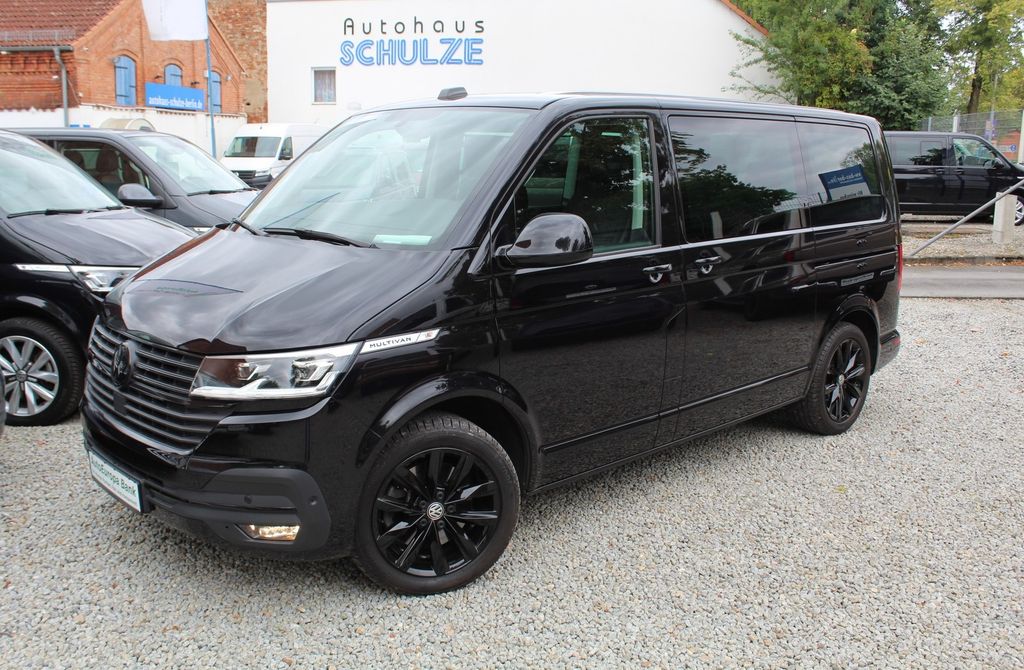 Bild des Angebotes Volkswagen T6.1 Multivan Highline Black DSG 4Motion Standhz
