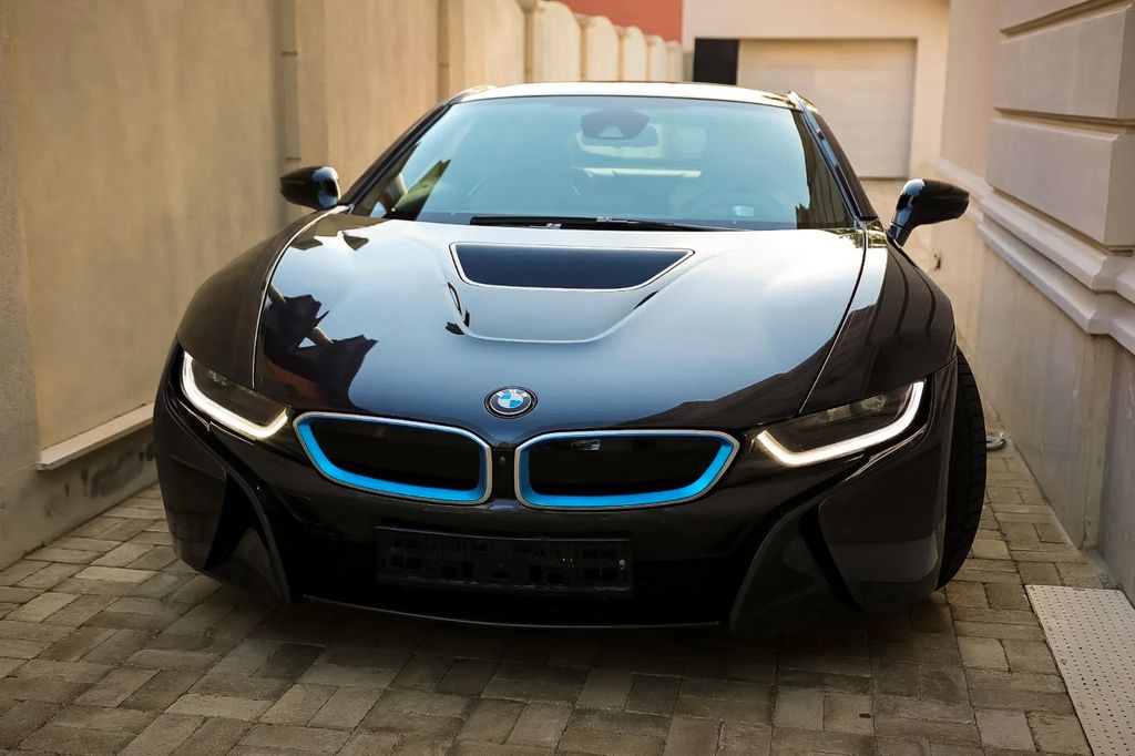 Bild des Angebotes BMW i8 Coupé Pure Impulse - 30.11.2016 - 52.000 KM