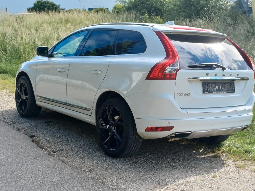Bild des Angebotes Volvo XC60 D5 AWD Geartronic Summum Summum