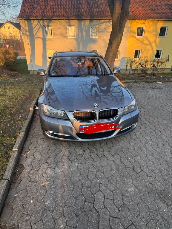 Bild des Angebotes BMW 320d xDrive Touring Edition Exclusive Editio...