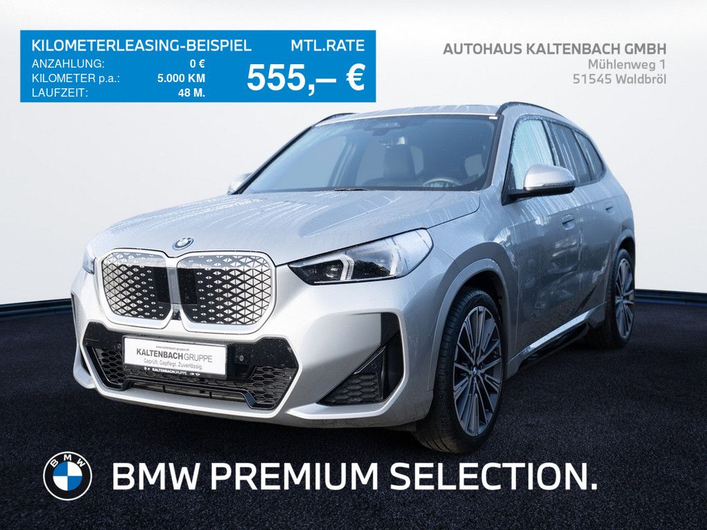 Bild des Angebotes BMW iX1 xDrive30 M-Sport PANO AHK HUD 360° LED ACC