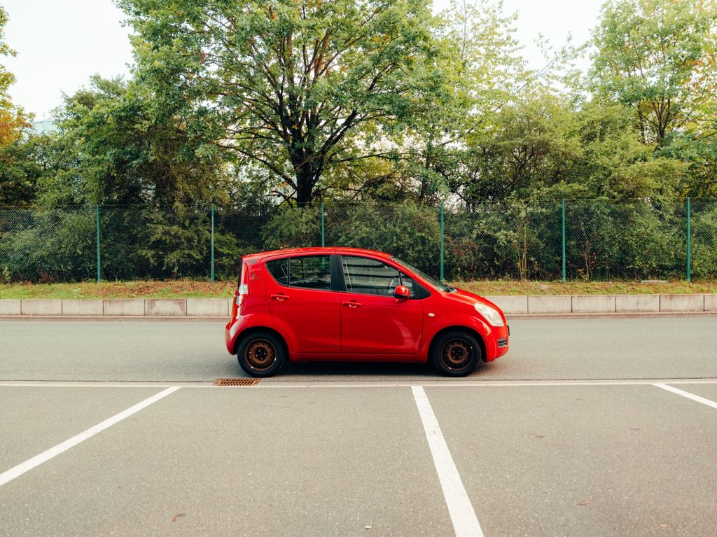 Bild des Angebotes Suzuki Splash 1.0 Basic Basic