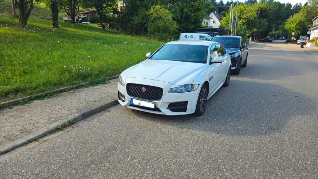 Bild des Angebotes Jaguar XF 30d 300PS R-Sport Automatik R-Sport