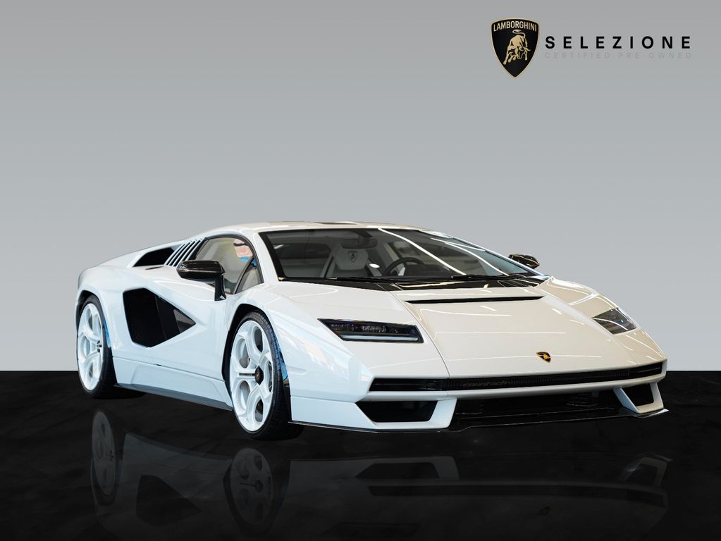 Lamborghini Countach LPI 800-4 | AdPersonam | Carbon Pack
