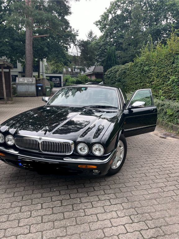 Bild des Angebotes Jaguar XJ Sovereign 4.0 Sovereign