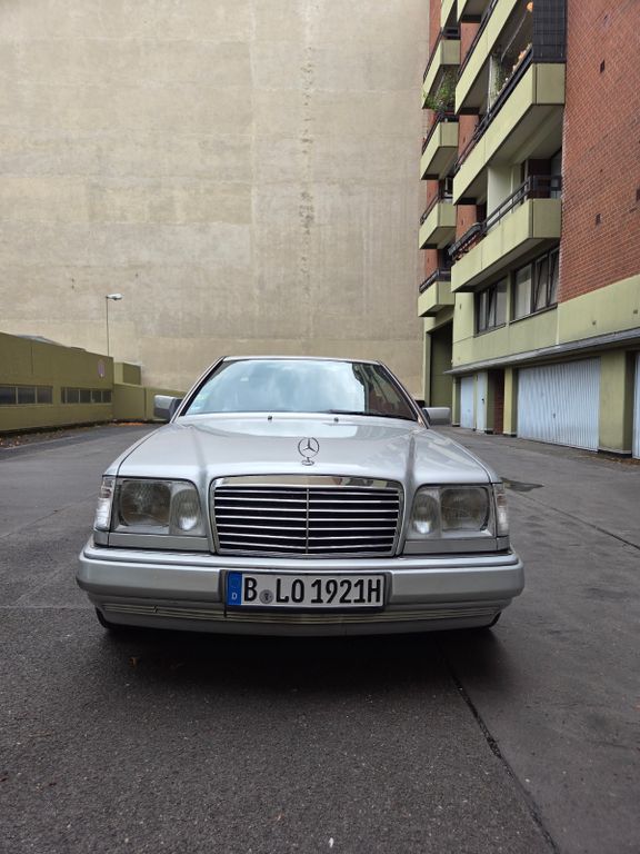 Bild des Angebotes Mercedes-Benz CE 220