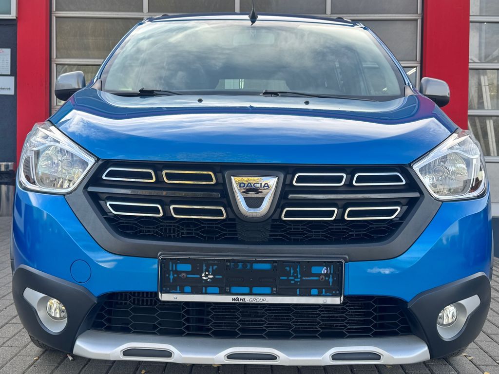 Bild des Angebotes Dacia Lodgy TCe 130 Stepway 7-Sitze Navi Klima RKamera