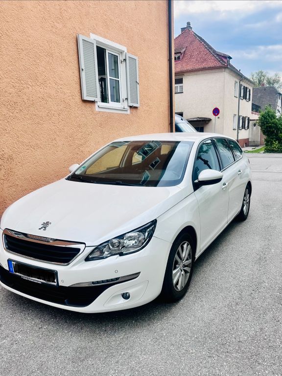 Bild des Angebotes Peugeot 308 SW Style 130 PureTech STOP & START Style