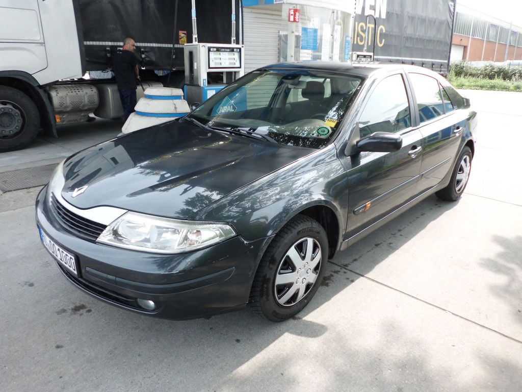 Bild des Angebotes Renault Laguna 1.6 16V Expression Tüv/AU bis 03/2027