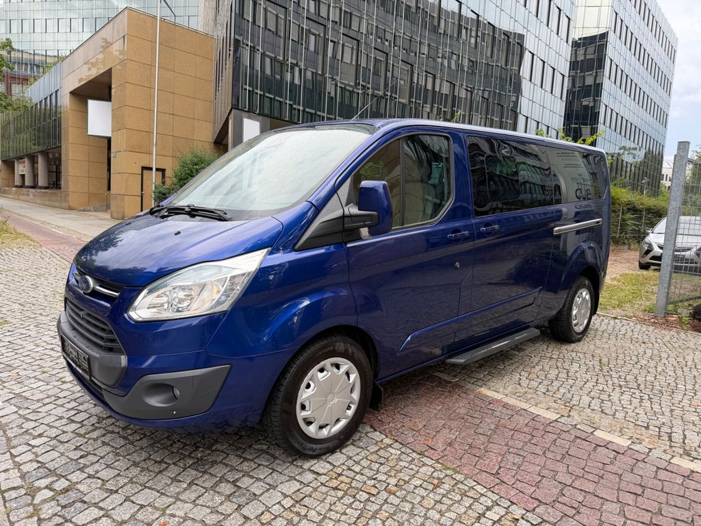 Bild des Angebotes Ford Tourneo Custom LANG LEDER WEBASTO TÜV NEUE