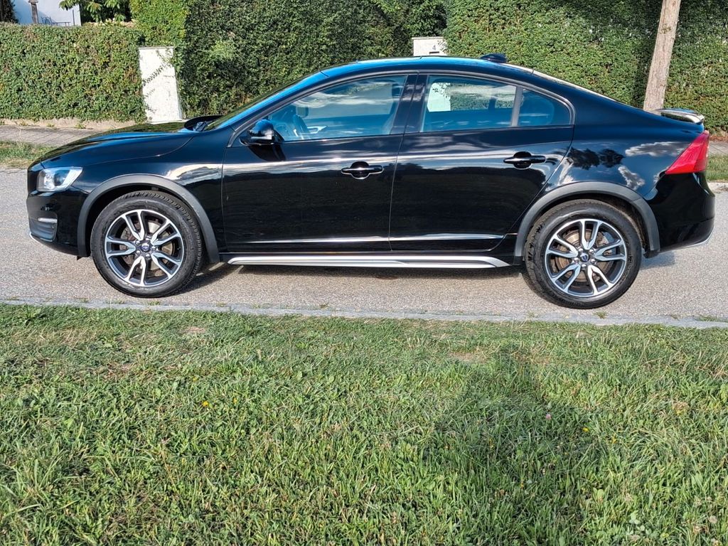 Bild des Angebotes Volvo S60 Cross Country D4 AWD Geartronic Summum S...