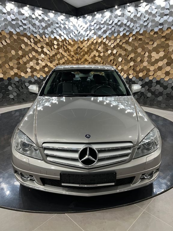 Bild des Angebotes Mercedes-Benz C 280 4Matic*Bi-Xenon*Navi*Memory*77 € pro Monat