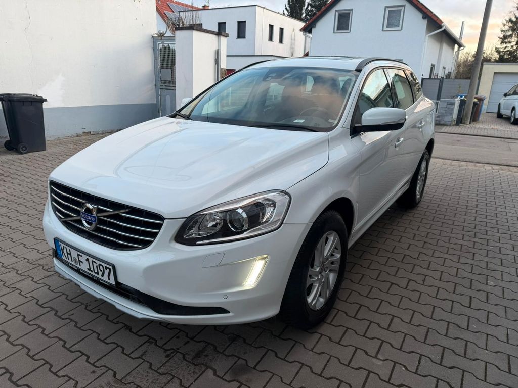 Bild des Angebotes Volvo XC 60 XC60 Momentum 2WD