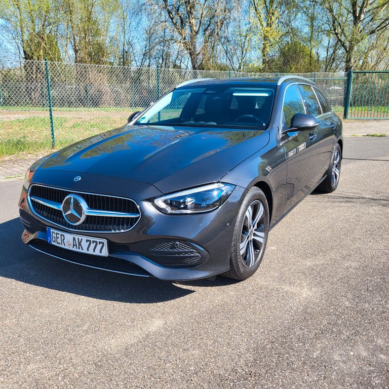 Bild des Angebotes Mercedes-Benz C 220 d 4MATIC T - Burmester/Digital Light/AHK