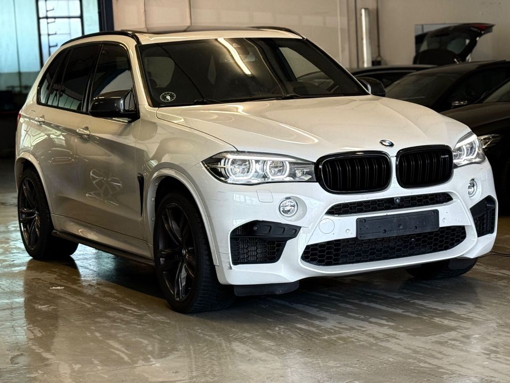BMW X5 M megavoll der Motor macht Geräusche