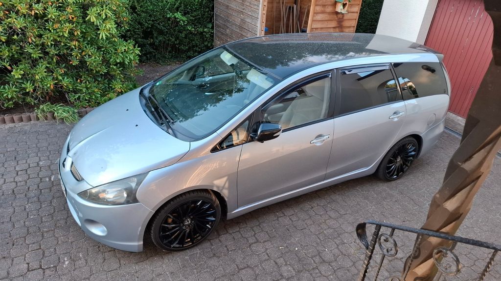 Bild des Angebotes Mitsubishi Grandis 2.4 Intense 6-Sitzer Intense
