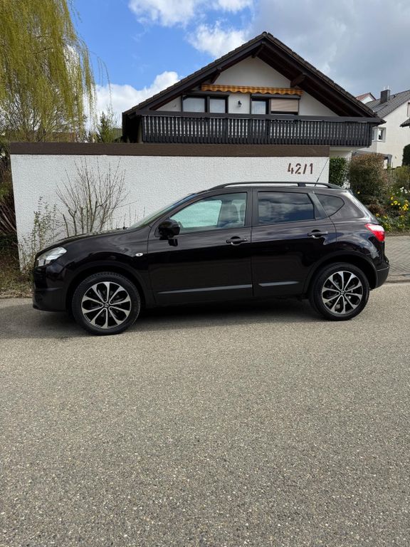 Nissan Qashqai 2.0 dCi DPF ALL-MODE 4x4 360 Automat...