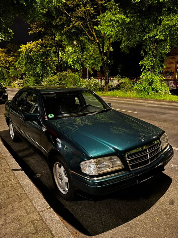 Bild des Angebotes Mercedes-Benz C 220 ELEGANCE - TOP ZUSTAND - 2.HAND - SCHECK