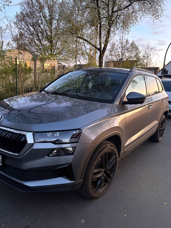 Bild des Angebotes Skoda Karoq 2.0l TDI 85kW TOUR TOUR