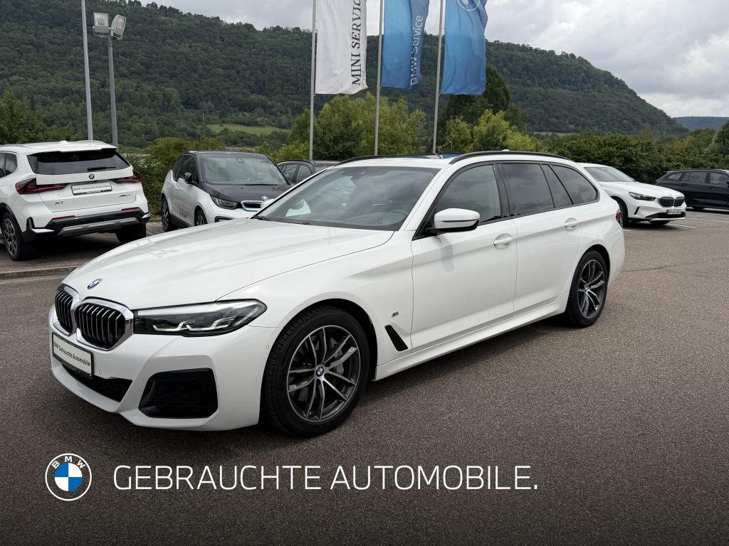Bild des Angebotes BMW 530d XDR A M Sportpaket Head-Up DAB WLAN RFK