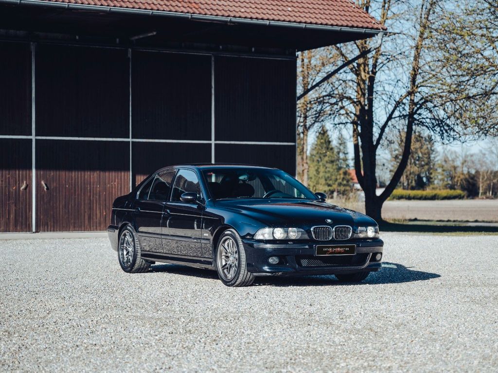 BMW M5 ( 1. Hand, BMW Scheckheftgepflegt, Erstlack)