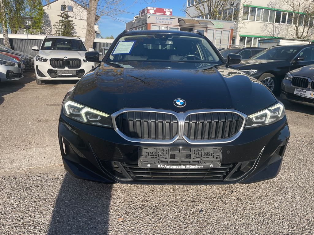 Bild des Angebotes BMW 320d Touring Advantage Automatik.Head Up.LED