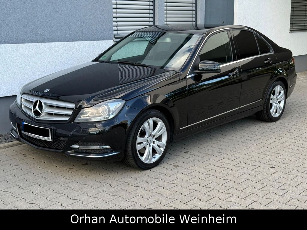 Bild des Angebotes Mercedes-Benz C 250 Limousine BlueEfficiency 4Matic Standheizu