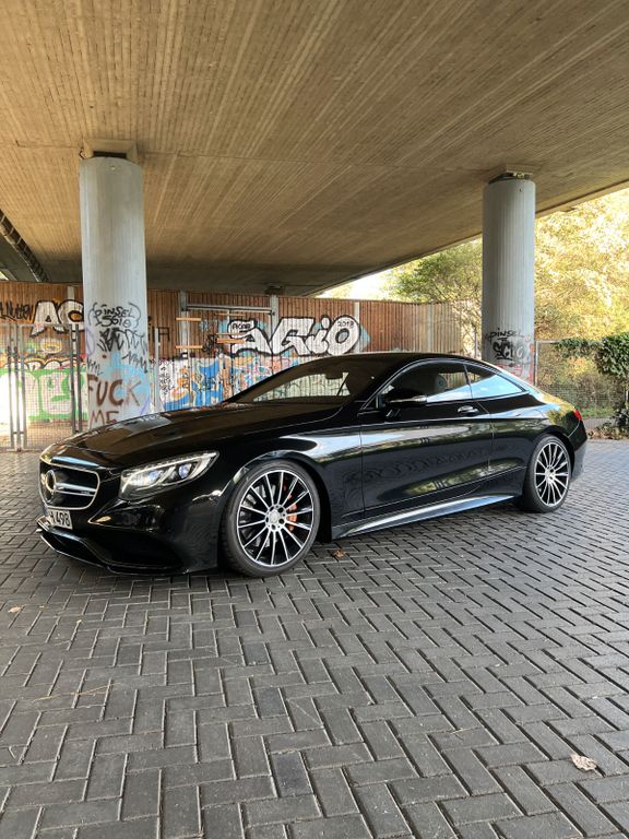 Bild des Angebotes Mercedes-Benz S 500 4MATIC Coupé AMG