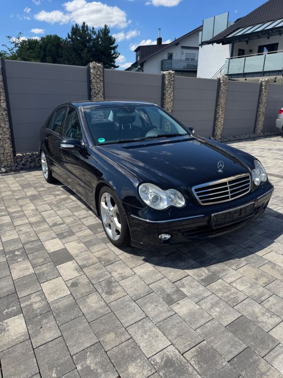 Bild des Angebotes Mercedes-Benz C 280 4MATIC Classic