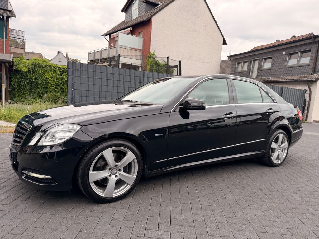 Bild des Angebotes Mercedes-Benz E 350 CGI BlueEFFICIENCY Avantgarde