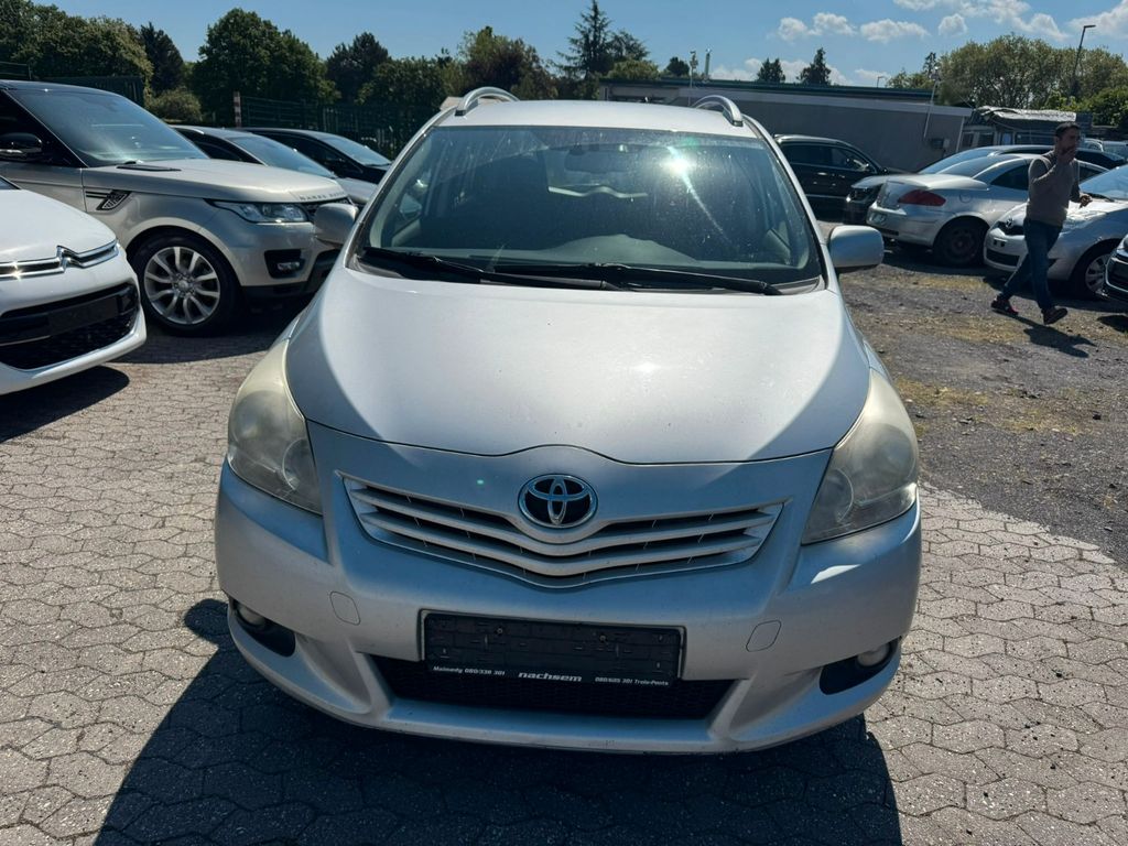 Bild des Angebotes Toyota Verso Basis