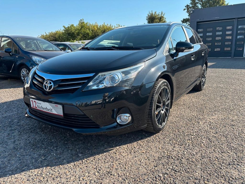 Bild des Angebotes Toyota Avensis Kombi Edition