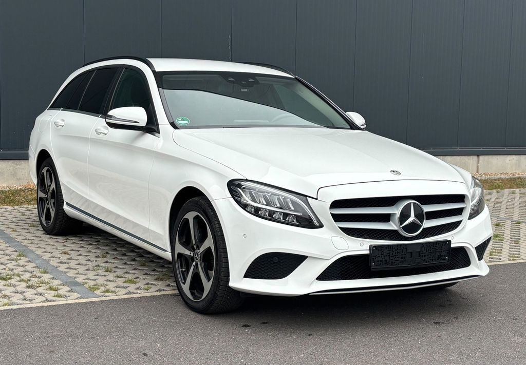 Bild des Angebotes Mercedes-Benz C 180 d T Cam PDC AHK 1 HAND TÜV & SERVICE Neu