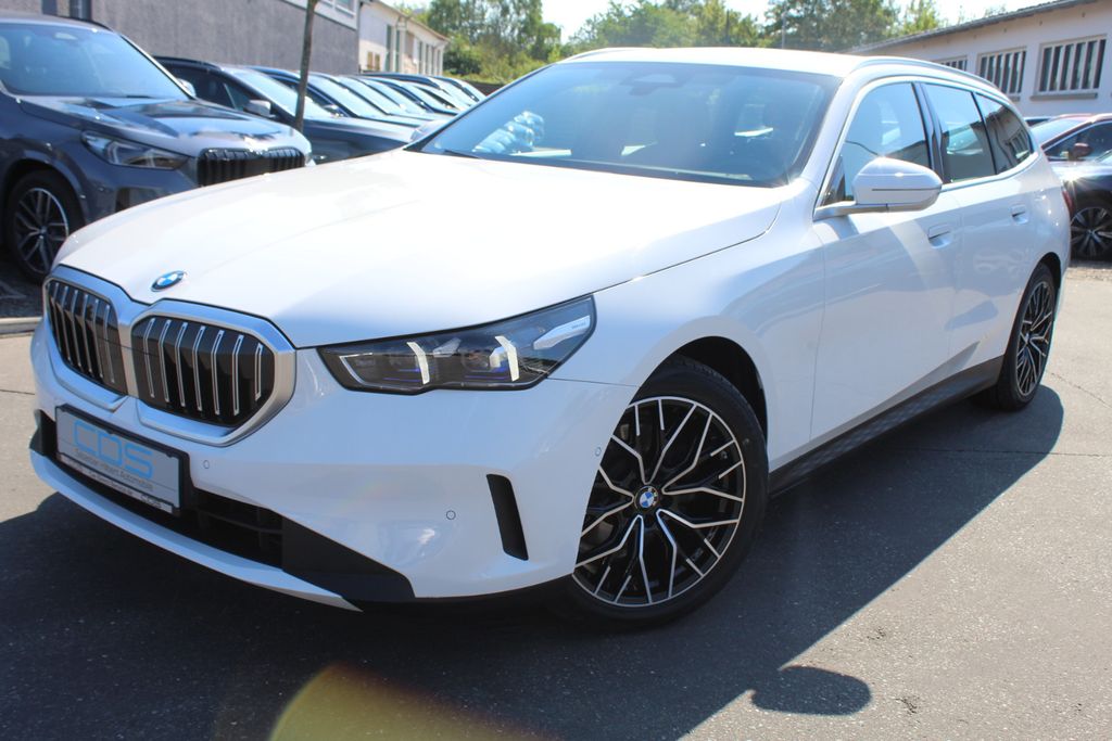 Bild des Angebotes BMW 520d Tour. +19 Zoll+V-Leder+DAB+Sitzheizung+