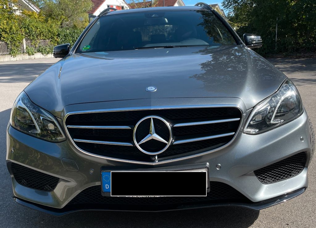 Bild des Angebotes Mercedes-Benz E 250 T AMG-Line m Panoramadach